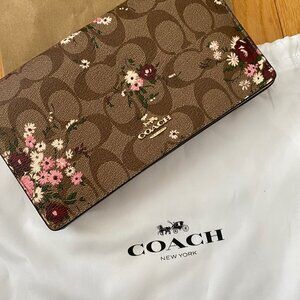 NEW Coach Anna Foldover Crossbody Clutch Signature Floral Khaki Multi Leather